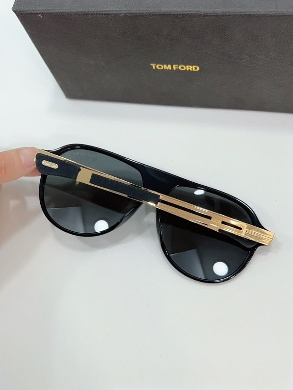 Tom Ford Sunglass AAA 050